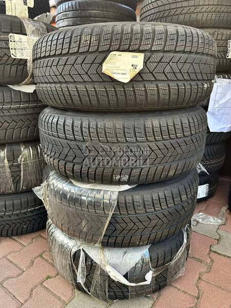 Pirelli 225/55 R18 Zimska