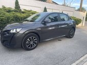 Peugeot 208 1,2 63000 K M
