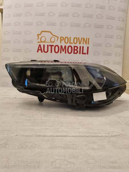 Levi full led far za BMW Serija 1 od 2019. do 2024. god.