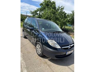 Citroen C8 , 2.800 €, 2007. Karavan, Dizel | 1997 cm3, 432.000 km, 88kW (120 KS), Manuelni 6 brzina, 4/5 vrata, 7 sedišta, Ugrinovci