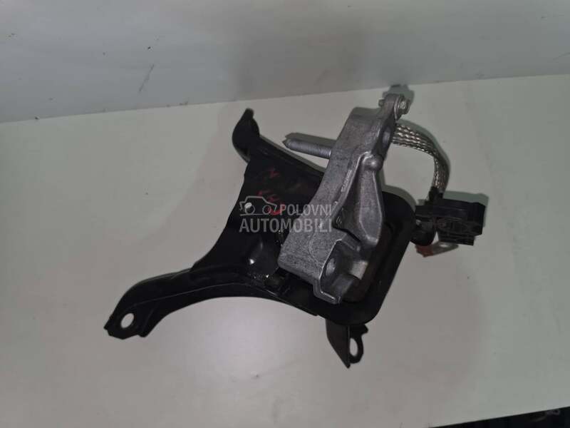 Nosac motora 1.8 za Toyota C-HR