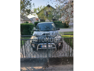Toyota RAV 4 4d4, 4.500 €, 2003. Džip/SUV, Dizel | 1995 cm3, 330.000 km, 85kW (116 KS), Manuelni 5 brzina, 4/5 vrata, 4 sedišta, Surduk
