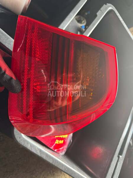 stop lampa e90 desna stopaljka za BMW 325 GT, Serija 3, 316 ... od 2004. do 2024. god.