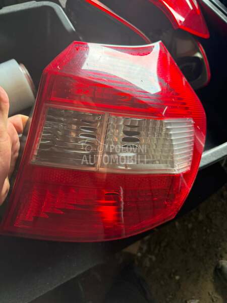 e87 densa stop lampa stopaljka za BMW Serija 1, 114, 118 ... od 2004. do 2024. god.