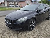 Volvo V40 2.0 D.4 MOMENTUM