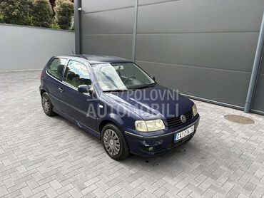 Volkswagen Polo REG, 1.099 €, 2001. Hečbek, Benzin | 1392 cm3, 198.200 km, 44kW (60 KS), Manuelni 5 brzina, 2/3 vrata, 4 sedišta, Čačak