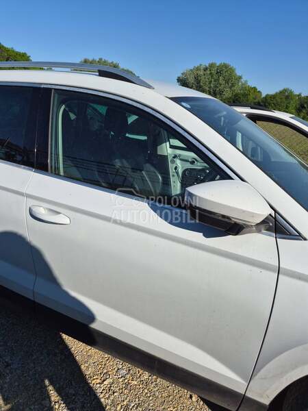 Vrata prednja desna za Škoda Karoq od 2017. do 2025. god.