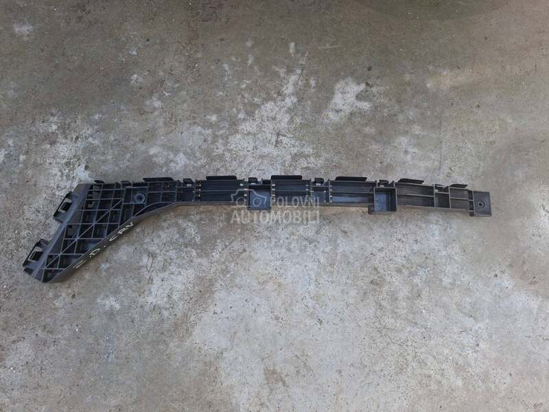 desni nosac zadnjeg branika za Honda CR-V