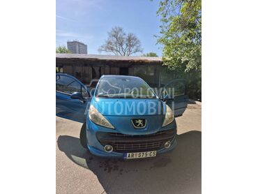 Peugeot 207, 1.400 €, 2007. Hečbek, Dizel | 1560 cm3, 370.000 km, 66kW (90 KS), Manuelni 5 brzina, 2/3 vrata, 5 sedišta, Aranđelovac