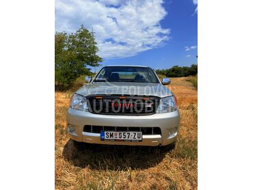 Toyota Hilux 2.5 D4-D, 14.000 €, 2006. Pickup, Dizel | 2500 cm3, 337.000 km, 103kW (140 KS), Manuelni 5 brzina, 2/3 vrata, 4 sedišta, Sremska Mitrovica