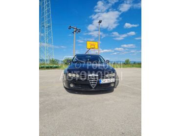 Alfa Romeo 159