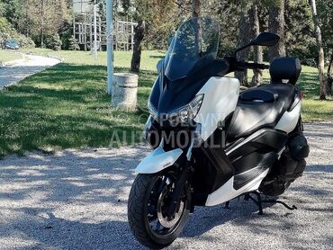 Yamaha Xmax 400 vlasnik (može zamena), 4.499 €, 2017. , 400 cm3, 42.250 km, 23kW (31 KS), Scooter, Niš