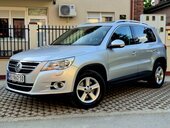 Volkswagen Tiguan Pano/V.Serv/4x4/2.0