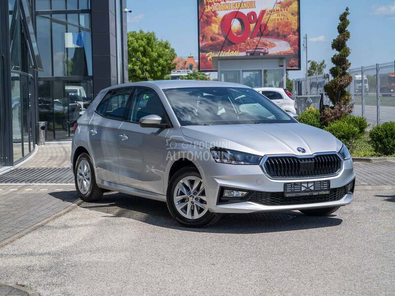 Skoda Fabia 2022 photo 2