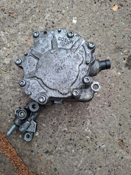 vakum tandem pumpa za Volkswagen Caddy od 2003. do 2009. god.
