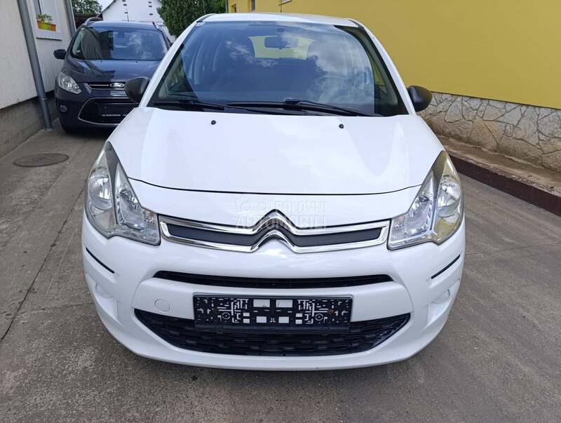 Citroen C3 2015 photo 2