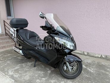 Suzuki Burgman 400, 3.450 €, 2011. , 399 cm3, 49.000 km, 25kW (34 KS), Scooter, Kostolac