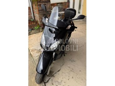 Yamaha xmax (može zamena), 2.400 €, 2009. , 250 cm3, 41.000 km, 19kW (26 KS), Scooter, Leskovac