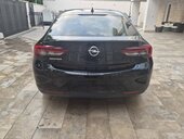 Opel Insignia  (može zamena)