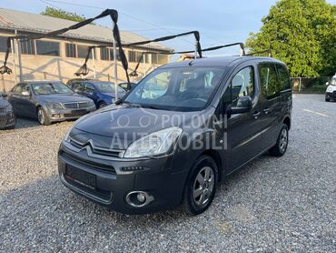 Citroen Berlingo 1.6 E-Hdi Multispise, 5.990 €, 2015. Monovolumen (MiniVan), Dizel | 1560 cm3, 187.407 km, 68kW (92 KS), Manuelni 5 brzina, 4/5 vrata, 5 sedišta, Kikinda