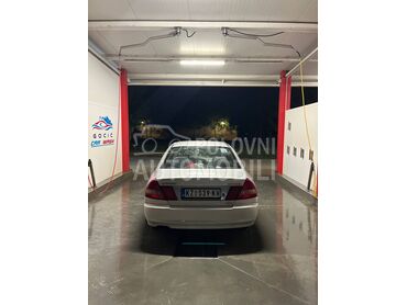 Mitsubishi Lancer  (može zamena), 1.250 €, 1997. Limuzina, Benzin | 1298 cm3, 390.000 km, 55kW (75 KS), Manuelni 5 brzina, 4/5 vrata, 5 sedišta, Knjaževac