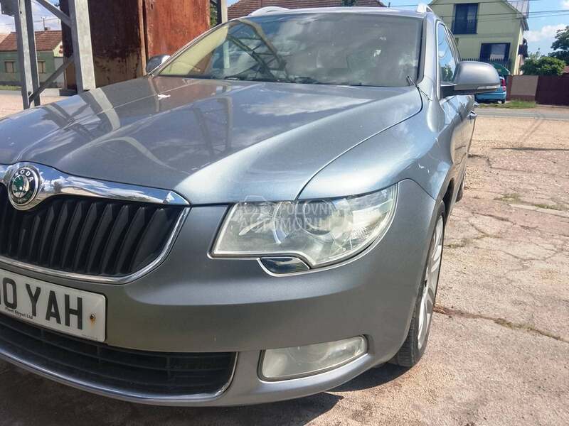 Škoda Superb 2009. god. -  kompletan auto u delovima