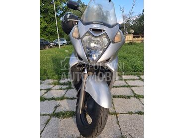 Honda Silver wing, 2.222 €, 2007. , 400 cm3, 43.250 km, 29kW (39 KS), Ostalo, Žarkovo