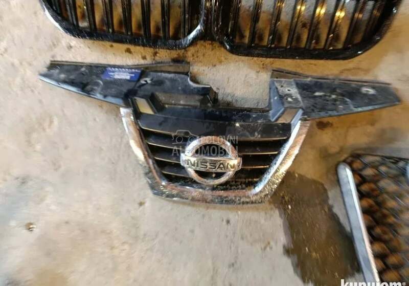 Maska branika za Nissan Juke