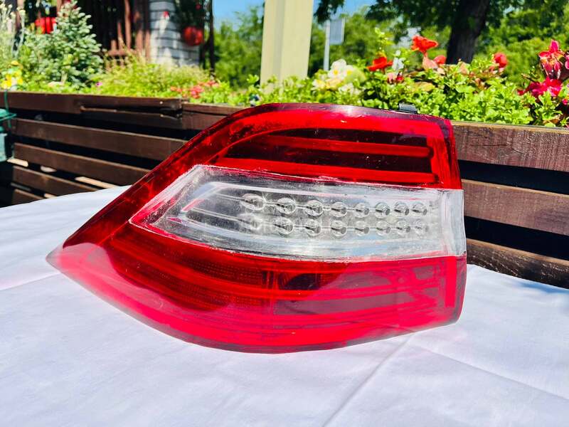 FAR STOP LAMPA za Seat Arona