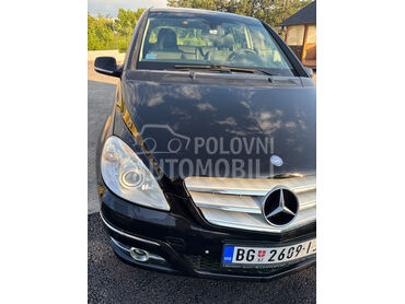 Mercedes Benz B 180 , 4.500 €, 2008. Monovolumen (MiniVan), Dizel | 1991 cm3, 244.500 km, 80kW (109 KS), Manuelni 6 brzina, 4/5 vrata, 5 sedišta, Barajevo