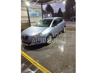 Lancia Delta 1.6 mjet (može zamena), 3.499 €, 2008. Hečbek, Dizel | 1598 cm3, 203.200 km, 88kW (120 KS), Manuelni 6 brzina, 4/5 vrata, 5 sedišta, Niš