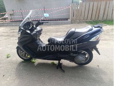 Suzuki burgman 400, 2.080 €, 2008. , 398 cm3, 20.000 km, 24kW (33 KS), Scooter, Subotica