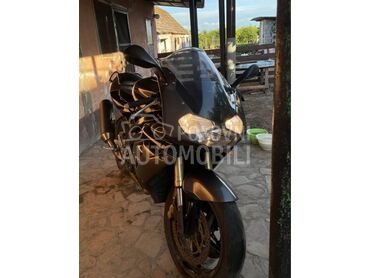 Aprilia sl 1000 (može zamena), 2.100 €, 2001. , 998 cm3, 52.344 km, 86kW (117 KS), Sport / Super sport, Salaš Noćajski