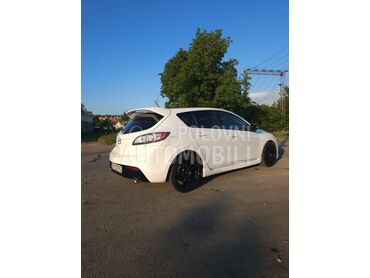 Mazda 3 , 8.500 €, 2011. Hečbek, Benzin | 2261 cm3, 184.500 km, 191kW (260 KS), Manuelni 6 brzina, 4/5 vrata, 5 sedišta, Resnik