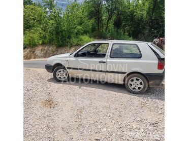 Volkswagen Golf 3  (može zamena), 400 €, 1995. Hečbek, Dizel | 1900 cm3, 389.477 km, 55kW (75 KS), Manuelni 5 brzina, 2/3 vrata, 5 sedišta, Kotraža