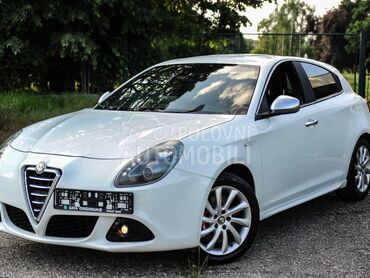 Alfa Romeo Giulietta 1.4, 5.450 €, 2011. Limuzina, Benzin | 1368 cm3, 146.868 km, 125kW (170 KS), Manuelni 6 brzina, 4/5 vrata, 5 sedišta, Kraljevo