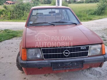 Opel Kadett Kocka, 2.300 €, 1983. Hečbek, Benzin | 1296 cm3, 140.030 km, 55kW (75 KS), Manuelni 4 brzine, 2/3 vrata, 4 sedišta, Kraljevo