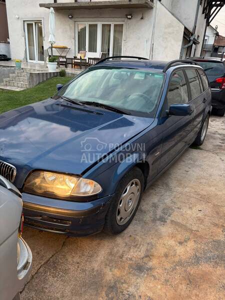 Delovi za BMW 320 2001. god.