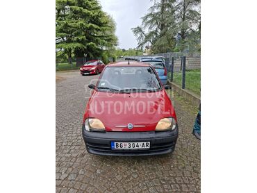 Fiat Seicento van, 1.100 €, 2002. Hečbek, Benzin | 1108 cm3, 108.000 km, 40kW (54 KS), Manuelni 5 brzina, 2/3 vrata, 5 sedišta, Beograd