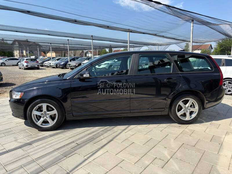 Volvo V50 2008 photo 4