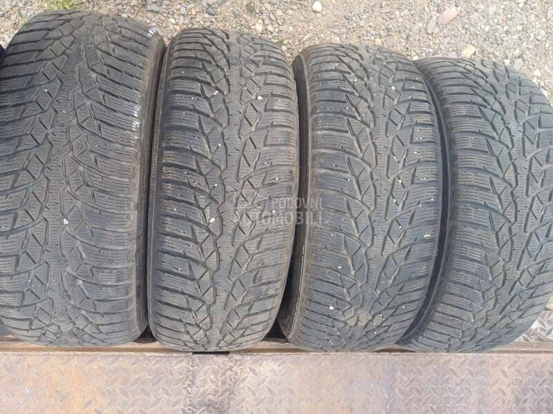 Nokian 225/60 R16 Zimska