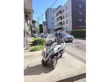 Piaggio mp3, 2.890 €, 2012. , 278 cm3, 56.400 km, 16kW (22 KS), Scooter, Voždovac