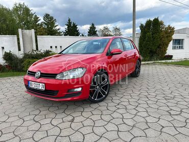 Volkswagen Golf 7 1.2 TSi TeekReeg (može zamena), 8.000 €, 2015. Limuzina, Benzin | 1200 cm3, 180.000 km, 63kW (86 KS), Manuelni 5 brzina, 4/5 vrata, 5 sedišta, Batajnica