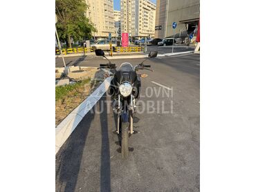 Honda cb125f, 2.100 €, 2017. , 125 cm3, 10.216 km, 9kW (12 KS), Naked, Novi Beograd