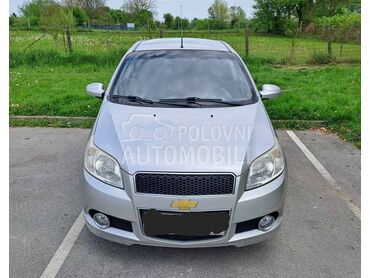 Chevrolet Aveo , 2.790 €, 2010. Hečbek, Benzin | 1398 cm3, 146.000 km, 74kW (101 KS), Manuelni 5 brzina, 4/5 vrata, 5 sedišta, Valjevo