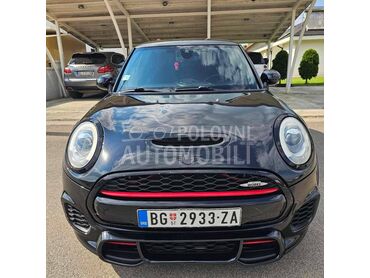 MINI John Cooper Works , 13.500 €, 2015. Kupe, Benzin | 2000 cm3, 130.000 km, 169kW (230 KS), Automatski / poluautomatski, 2/3 vrata, 5 sedišta, Šabac