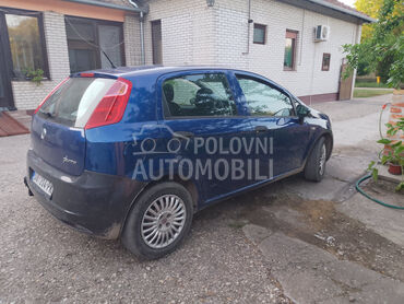 Fiat Grande Punto , 2.500 €, 2007. Limuzina, Benzin | 1389 cm3, 200.000 km, 55kW (75 KS), Manuelni 5 brzina, 4/5 vrata, 5 sedišta, Apatin