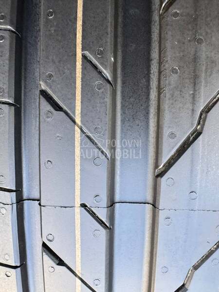 Hankook 255/45 R19 Letnja