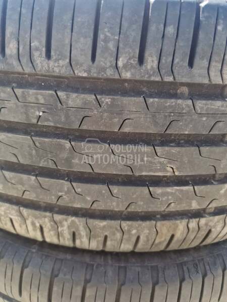 Continental 235/45 R19 Letnja
