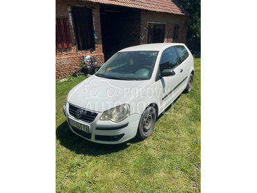 Volkswagen Polo , 1.950 €, 2007. Limuzina, Benzin | 1198 cm3, 220.000 km, 51kW (69 KS), Manuelni 5 brzina, 2/3 vrata, 5 sedišta, Siokovac